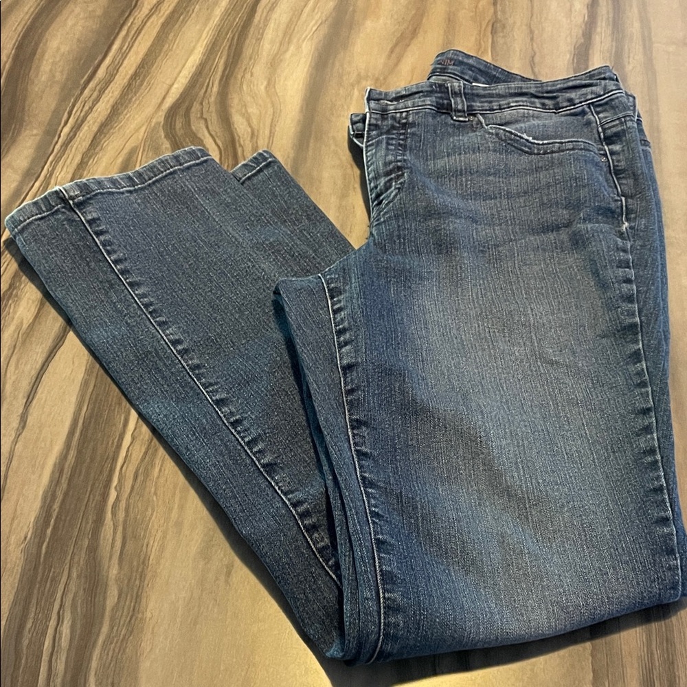 Style & Co. Women's Dark Blue Straight Leg Jeans
